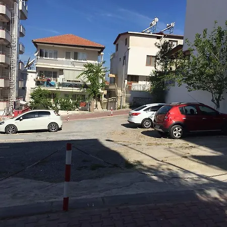 Balci فندق مبيت وإفطار كوشاداسيه